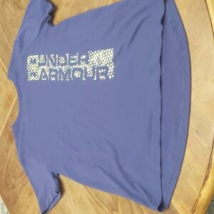 Under Armour boys tshirt